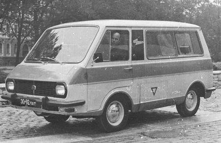 Игра на ЯПе: Угадай АВТО-3