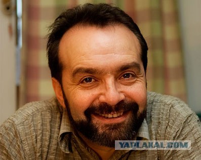 На Бали украинец соблазнял россиянку борщом, а после ужина попытался изнасиловать, чтобы она отблагодарила его