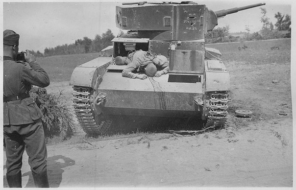 10 ударов 1944 года. 1 часть.