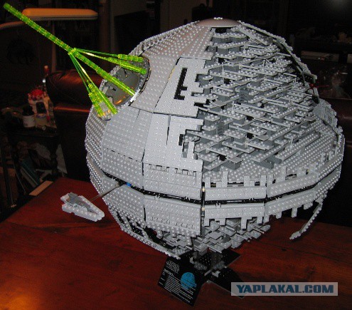 Так могло бы выглядеть строительство "Звезды Смерти"