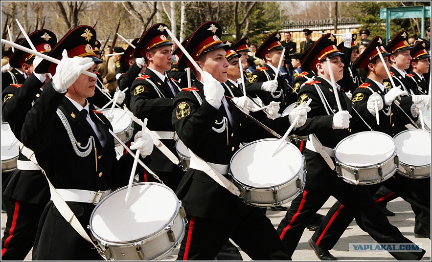 марш барабанщиков