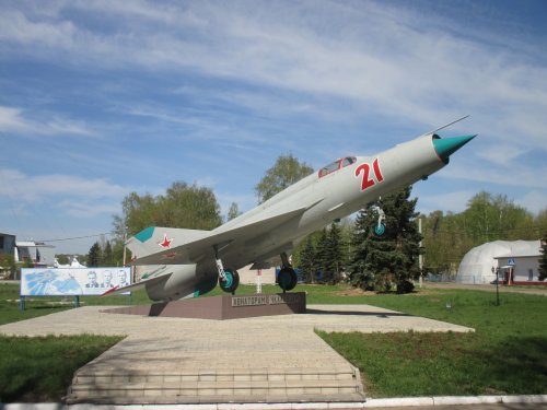 Эхо войны. Номер на Як-1 вернул имя летчика