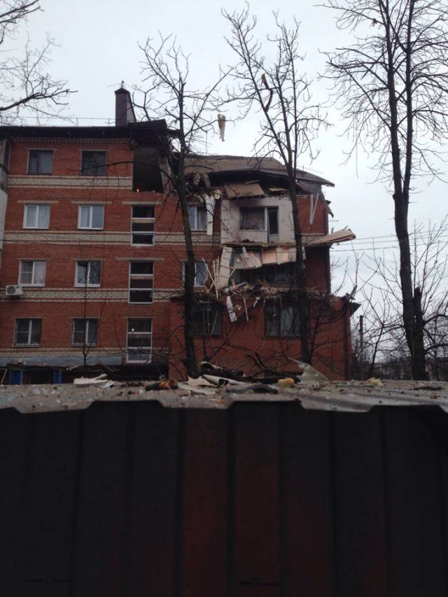 Взрыв прогремел в жилом доме в Краснодаре