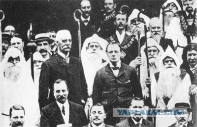 У гроба Папы Иоанна Павла II
