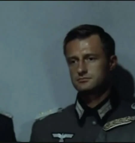 Персонажи и их реальные прототипы в фильме "Бункер" 2004 года.