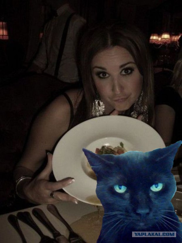 Криворукая в ресторане