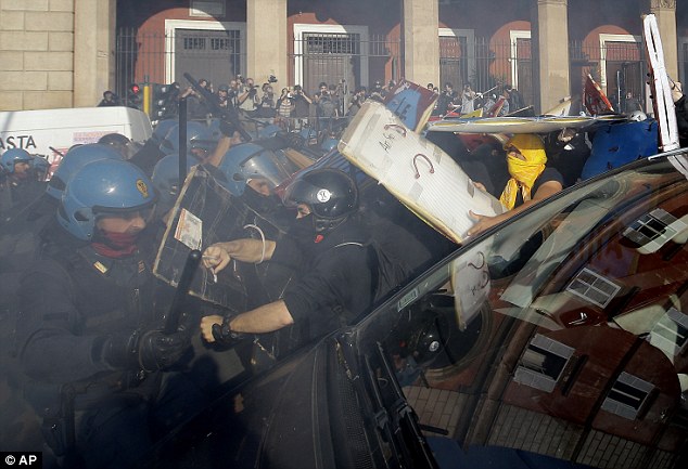 Европа бунтует...