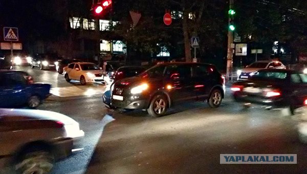 В Симферополе водитель авто спас 13 пешеходов