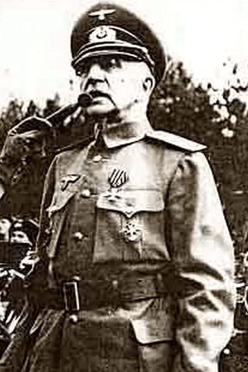 Как историю переворачивают с ног на голову