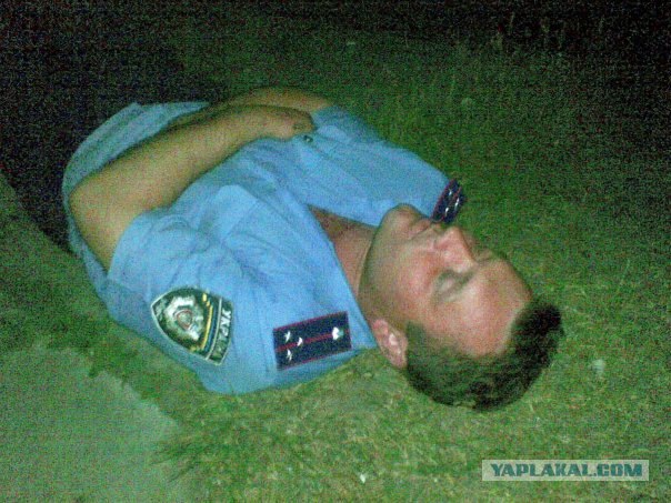 Наша служба и опасна и трудна...