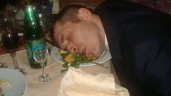 И всех кто на работе!