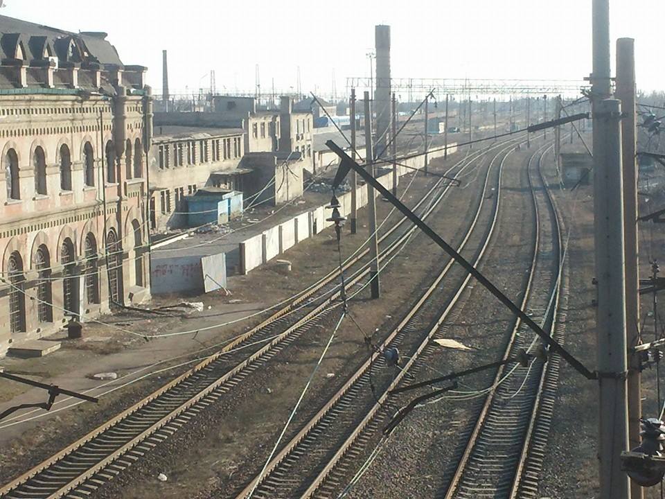 Жд вокзал дебальцево