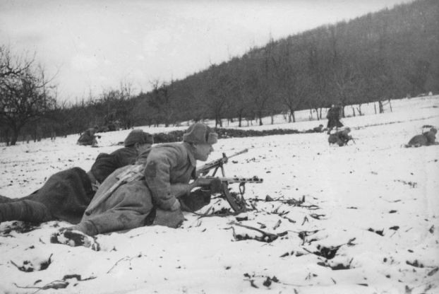 Расстрел командира 38-й стрелковой дивизии. 1944 г.