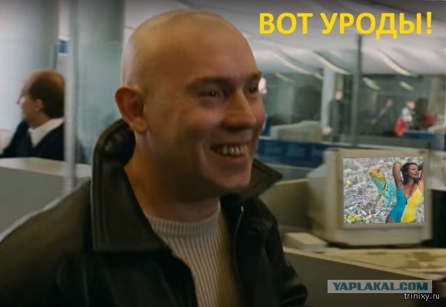 Макрон и Шольц призвали Путина освободить военнопленных, вышедших с "Азовстали"