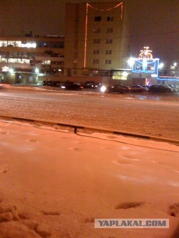 Лед на улицах Москвы