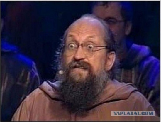 А говорили "Не бойтесь, он не кусается!"