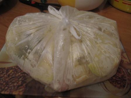 Ноги, хвосты… главное – крылья!, Кура-International–2, куриные крылья