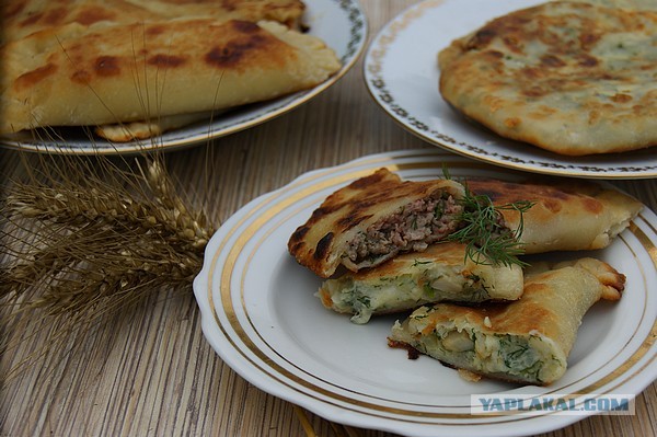 Лепешки жареные, С разными начинками