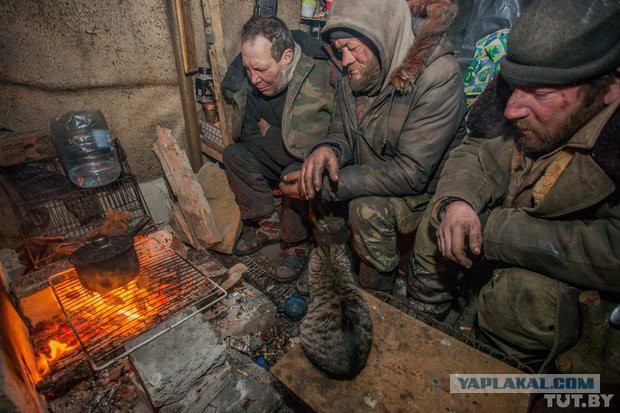 Ночь, бездомные, мороз. Как журналист переночевал на свалке при температуре -30 °C.