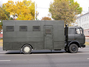 Как водители БМВ заблокировали милицейский патруль в Минске
