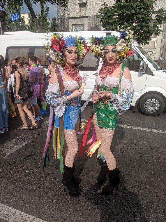 А в Киеве сегодня гей-парад