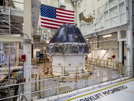 NASA: завершен сбор центрального блока ракеты для полетов на Луну