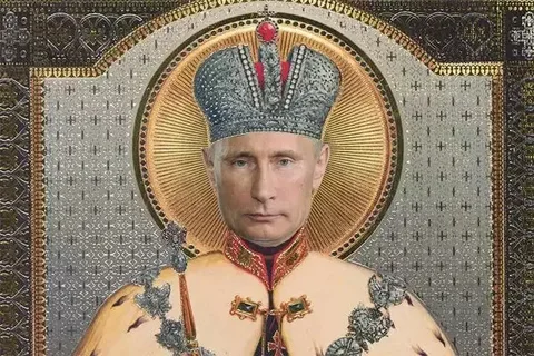 Я достаю из широких штанин....