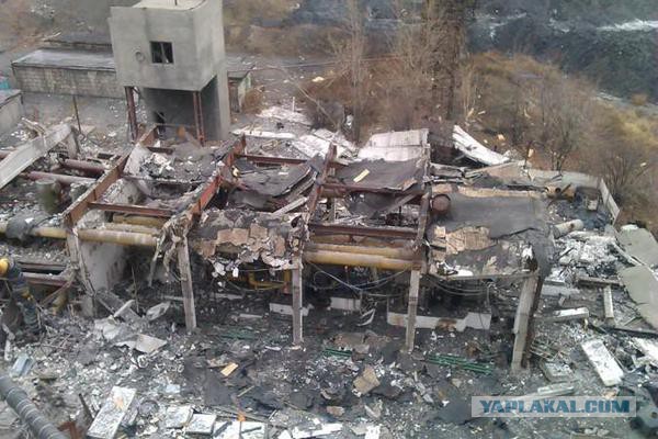 Зачистка аэропорта от войск украинских ВС