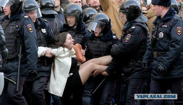 Почему у нас так не любят полицию?