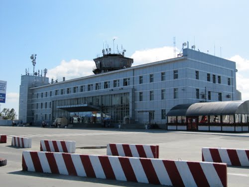 Аэродром Южно-Сахалинска не принял самолеты ВВС