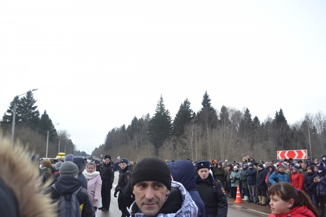 В Волоколамске жители вышли на митинг против свалки. Власти вызвали ОМОН