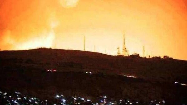 США вместе с Францией и Великобританией начали военную операцию против Сирии