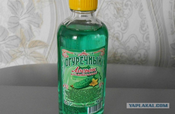Девушка, которая вовсю тренируется перед пятницей
