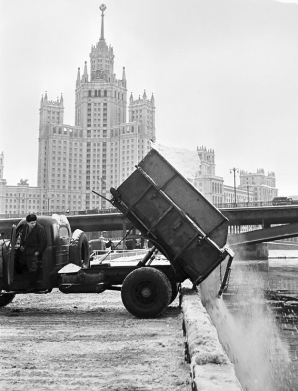 Фотографии из прошлого нашей страны - 19