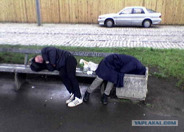 Пьяные, они такие пьяные ...