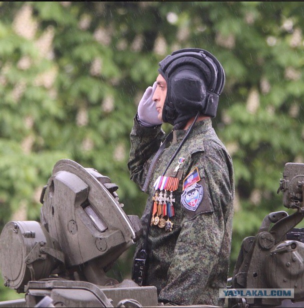 ДНР Парад Победы