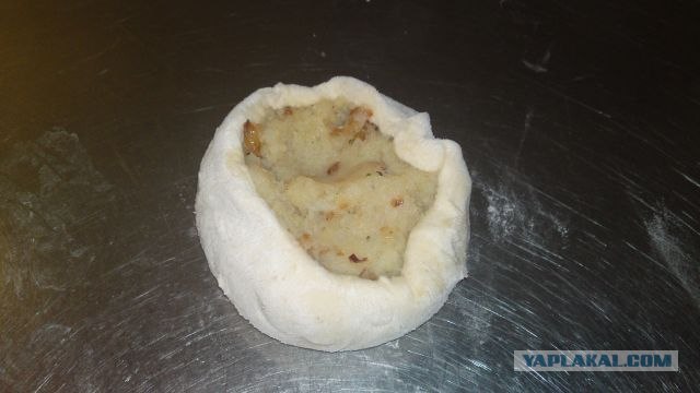 ЧудУ (лепешки) с разной начинкой