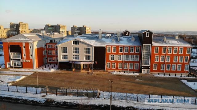 Новейшая школа в Мариуполе
