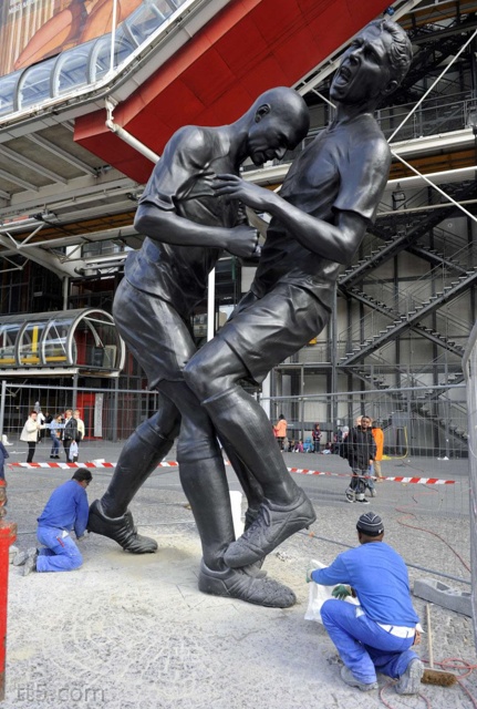 Необычные статуи мира