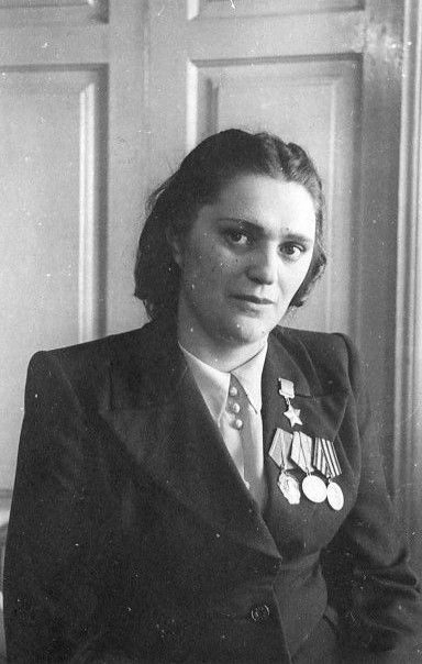 Часы остановились в полночь...