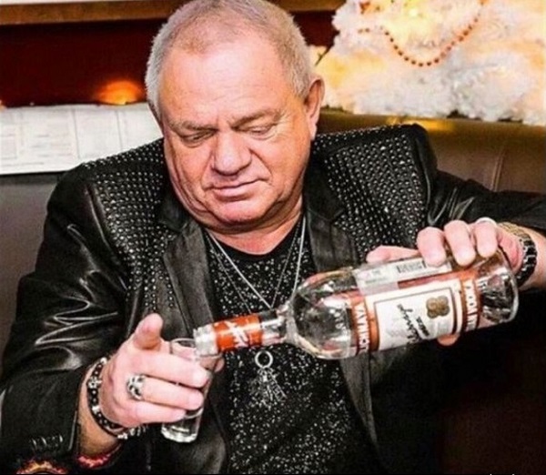 Смешал, но не взбалтывал: 12.10.24