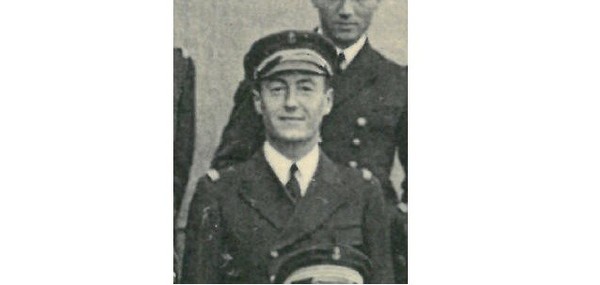 Они были первыми. Забытый подвиг экипажа "Жюль Верна" и его командира.