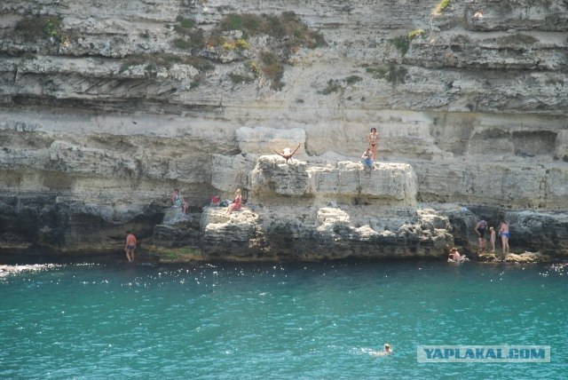 Мыс Тарханкут - самая западная точка Крыма.