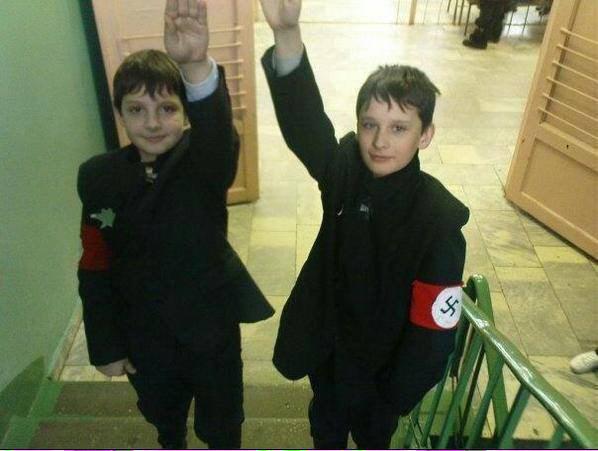 "Приятного аппетита, ублюдки бандеровские"