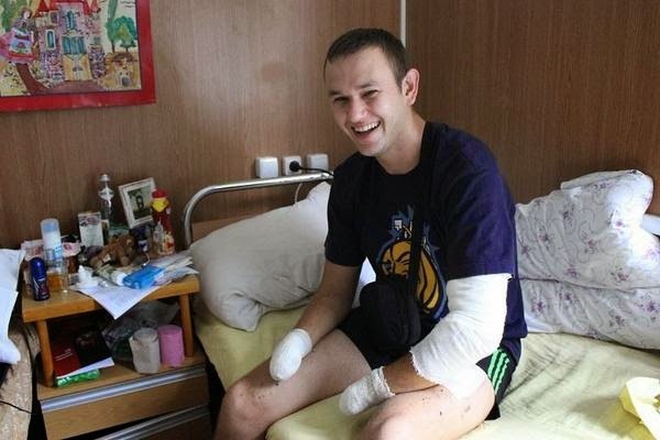 Правый сектор воюет с несогласными в тылу