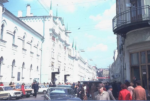 59 удивительных фото Москвы 1982 года