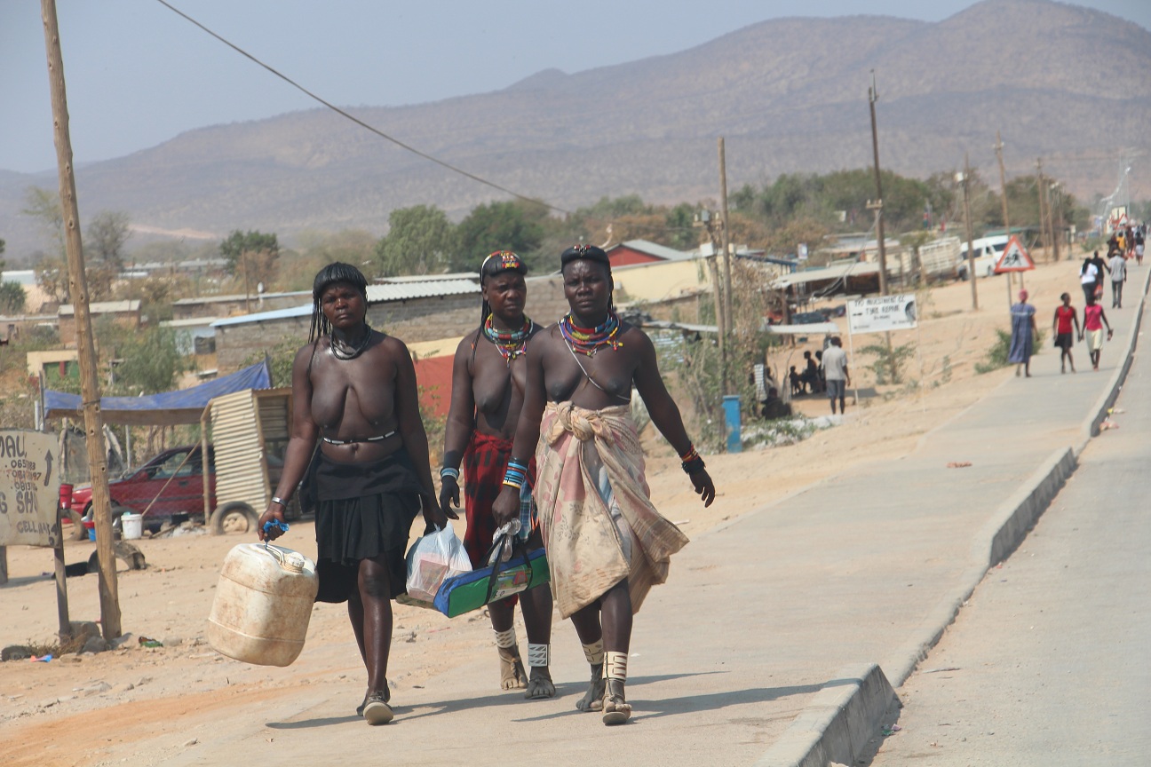 намибия женщины гереро. национальная одежда ботсвана. ангола национальный костюм. гана намибия. гана намибия.