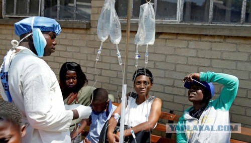 Будем до нового года сидеть…