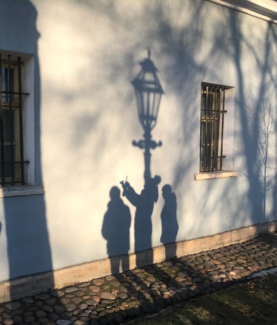 15 особо ярких моментов уличной фотографии, позволяющих взглянуть на окружение с другой стороны