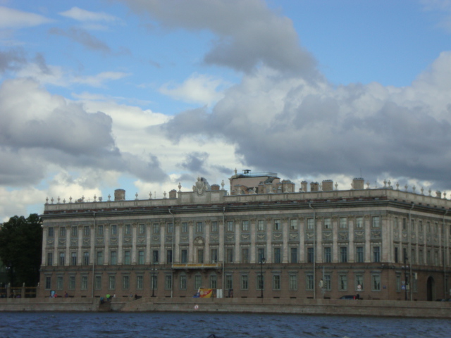 Путешествие по Неве